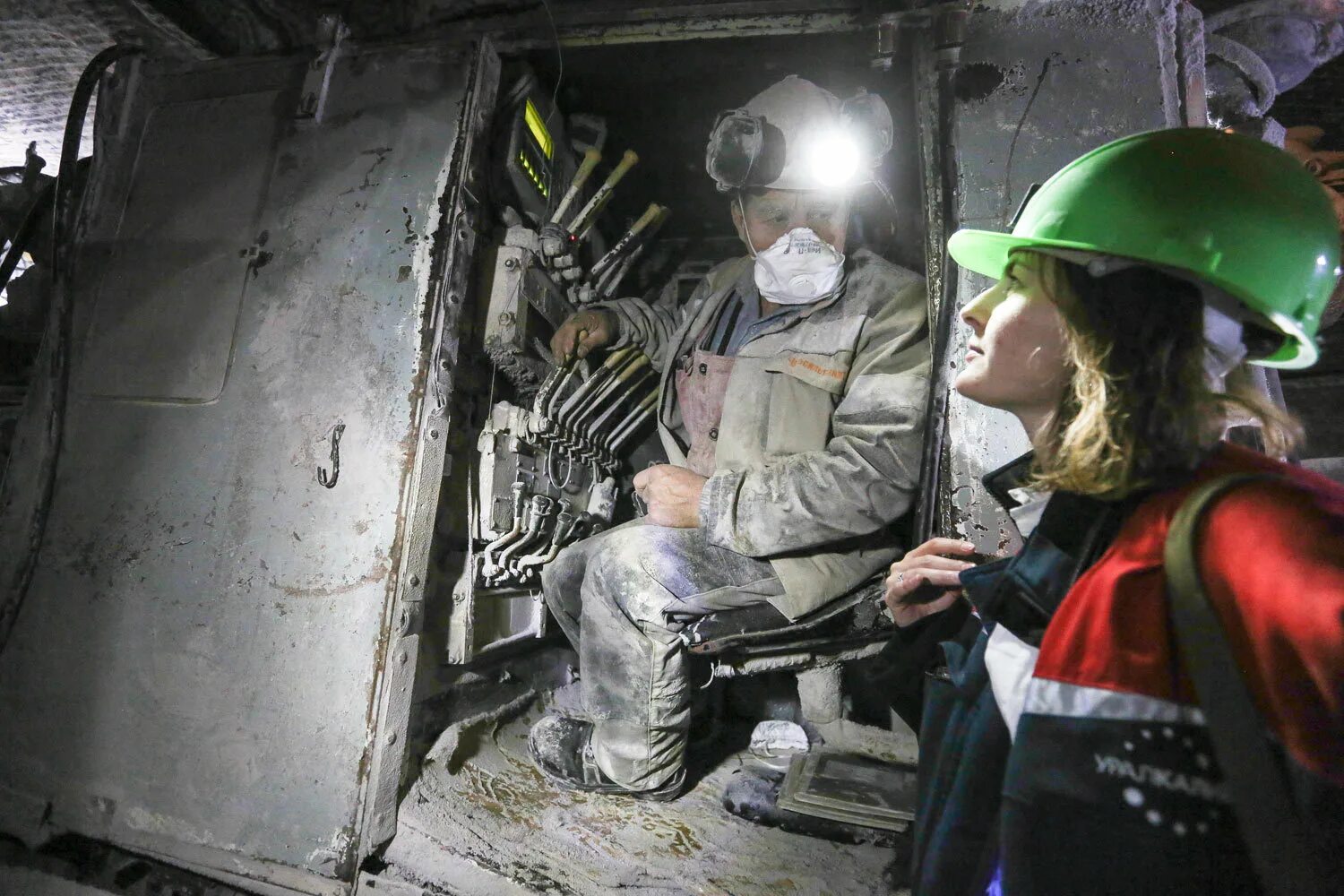 Уралкалий вакансии на сегодня. Уралкалий березники бкпру 3. Калийные шахты уралкалий в березниках. Уралкалий подбор персонала\. Шахта уралкалий скру 3.