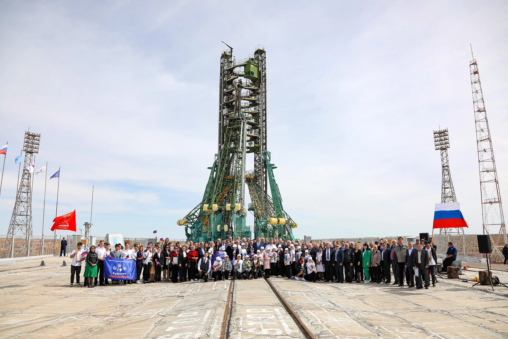 32 площадка космодром байконур. стартовая площадка космодрома байконур. стартовая площадка космодрома байконур. космодром байконур сейчас. космодром байконур.