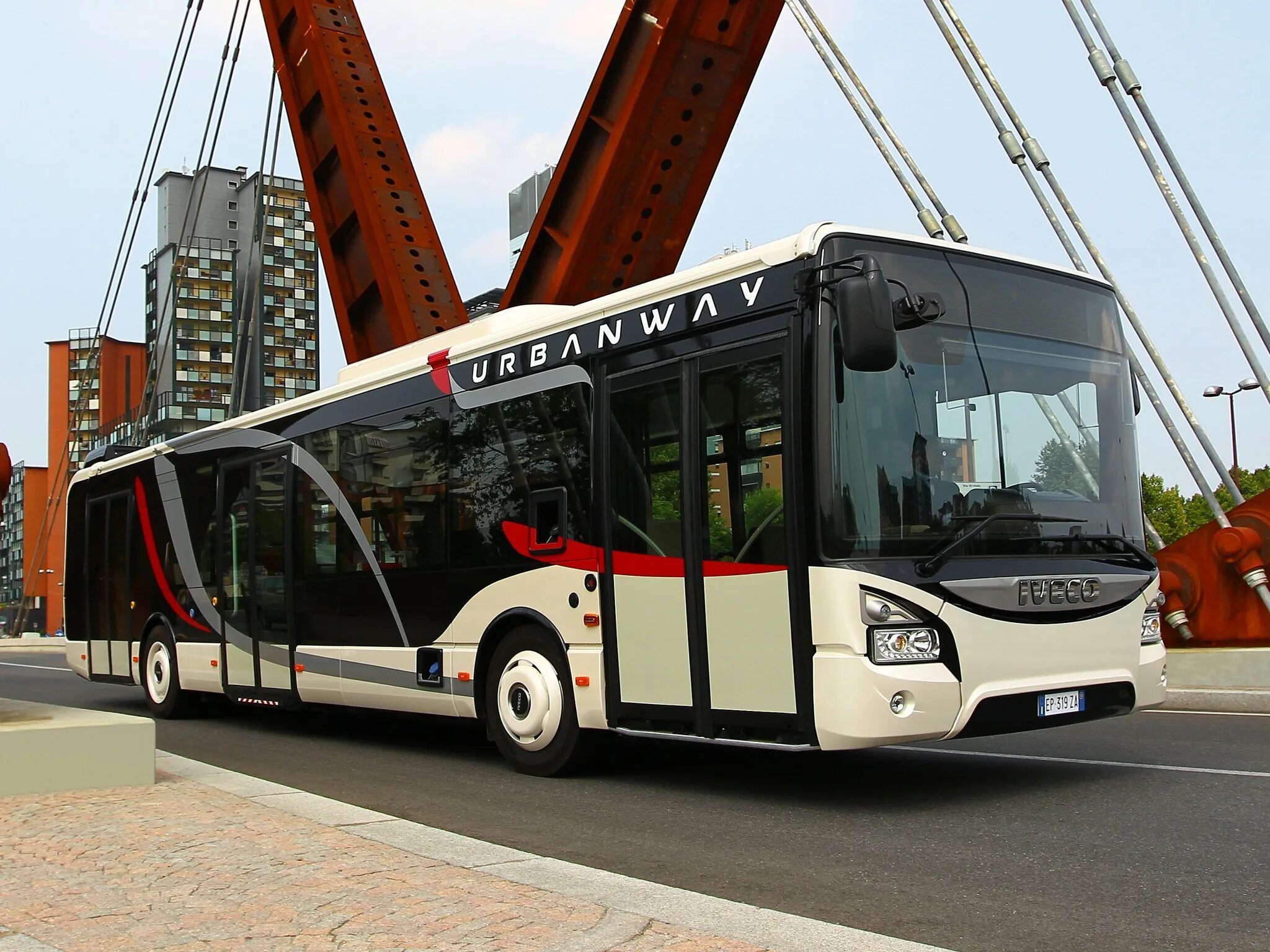 Автобус iveco urbanway. Iveco bus urbanway cng. Iveco crossway 2015. Ивеко автобус 2013 года. Ивеко bus.