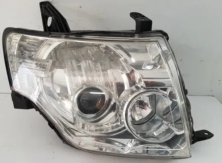 Mitsubishi pajero фары