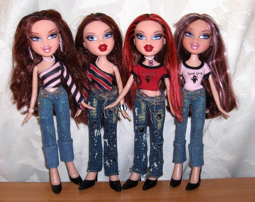 Братц близняшки. Братц Рокси. Братц Фиби. Кукла братц Фиби. Bratz Twiins Roxxi Phoebe.