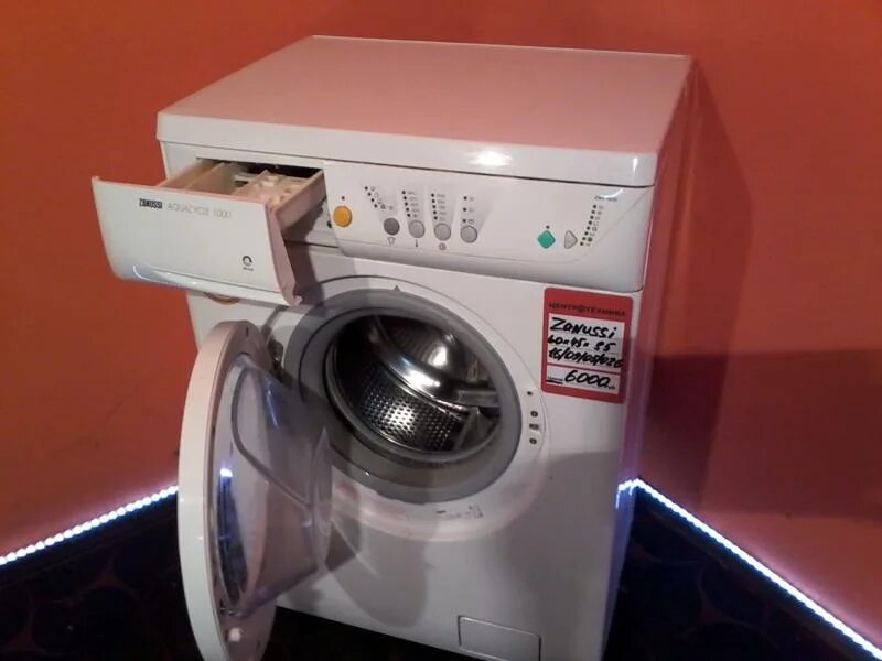 Стиральная машина zanussi jetsystem 900. Zanussi jetsystem 900 отжим. Стиралка занусси механическая. Zanussi fje 1205. Zanussi jetsystem 900 машинка режимы.