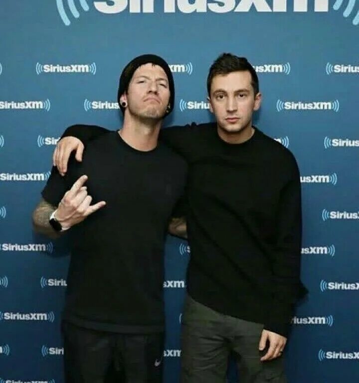 Paladin twenty one pilots. 21 pilots. твенти ван пилотс 2021. twenty one pilots 2022. твенти ван пилотс 2022.