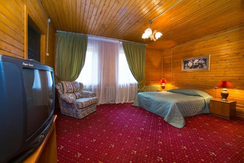 Гостиница Покровское 3*, Голицыно, цены от 4100 руб. 101Hotels.com