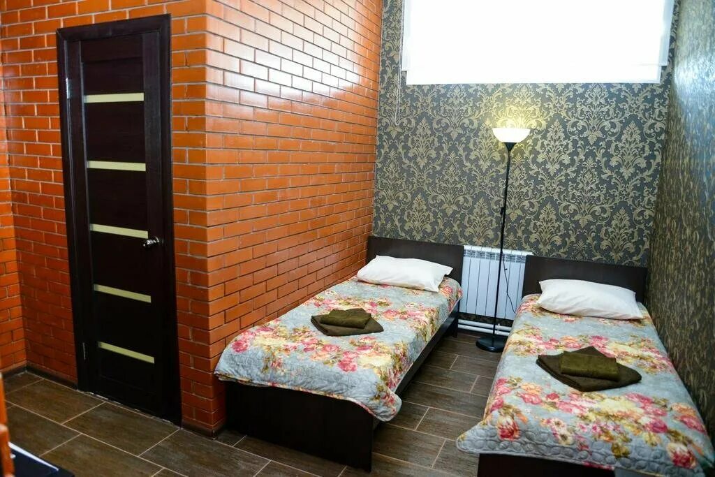 Можга гостиница гаврилова 2 фото. Можга посуточно. Можга отели. Гостиница вешняки можга. Можга посуточно.