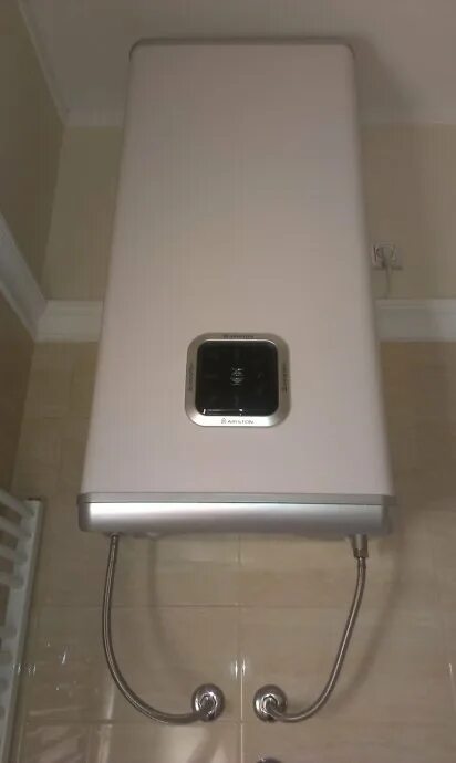 Ariston водонагреватель velis tech 80 inox. Бойлер аристон velis style r 80. ariston velis evo 80. ariston velis 30л. ariston velis r 80.