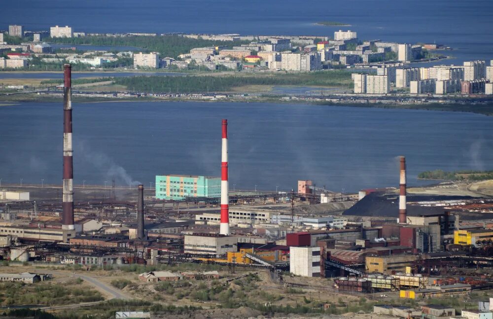 мончегорск предприятия. мончегорск никель. мончегорск предприятия. кольская гмк заполярный. кольская горно-металлургическая компания мончегорск.