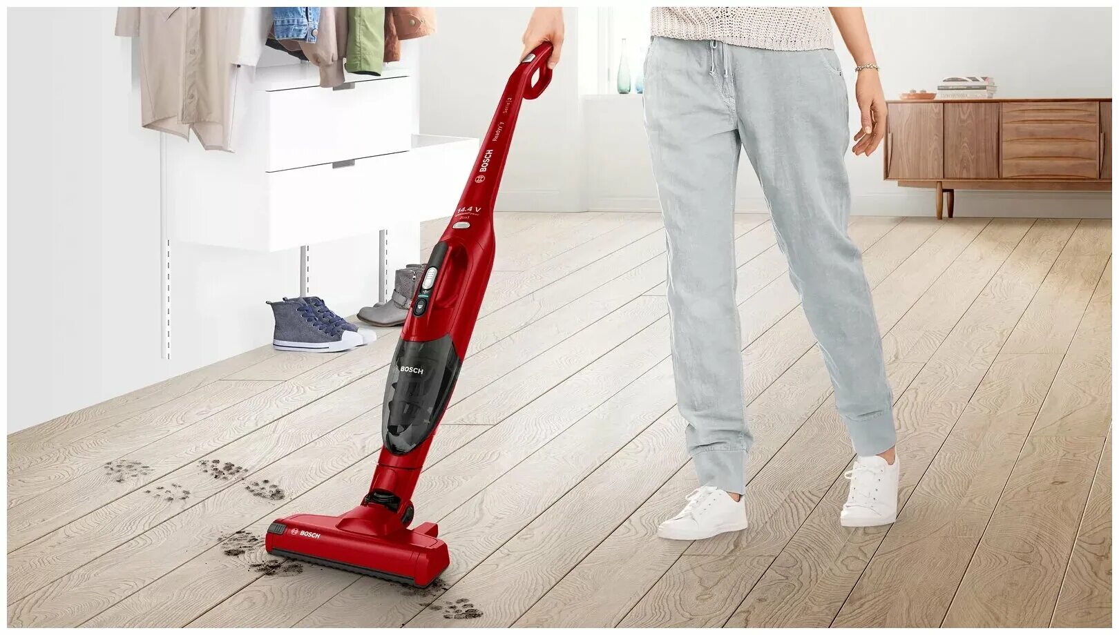 Как выбрать беспроводной вертикальный пылесос. Bosch bbhf214r. пылесос bosch аккумуляторный 14.4v. bbhf214r пылесос. бош пылесос беспроводной вертикальный bbhf214.