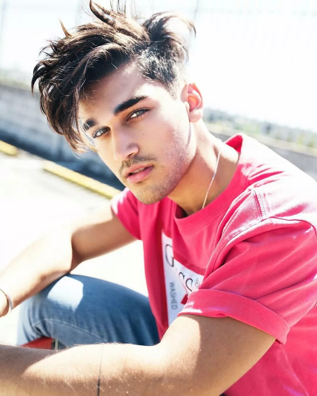 Парни с красивыми ресницами. Красивые дагестанцы. Красивые таджикские мужчины. Красивые таджики мужчины. Красивые таджикские парни.