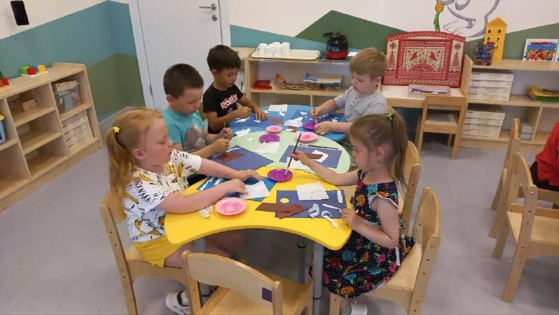 детский сад лесная сказка айхал. садик северная сказка. садик северная сказка. частная школа гармония омск. волейбольная площадка во дворе.