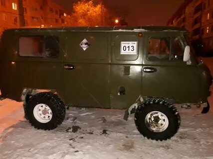 Медведь уазик