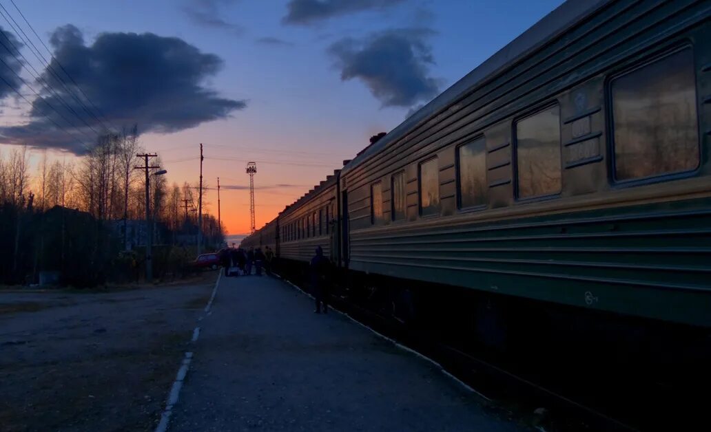 Суккозеро (станция). Железнодорожная станция Суккозеро. Поезд Суккозеро Лендеры. Полигон Октябрьской железной дороги. Филиал октябрьская железная дорога