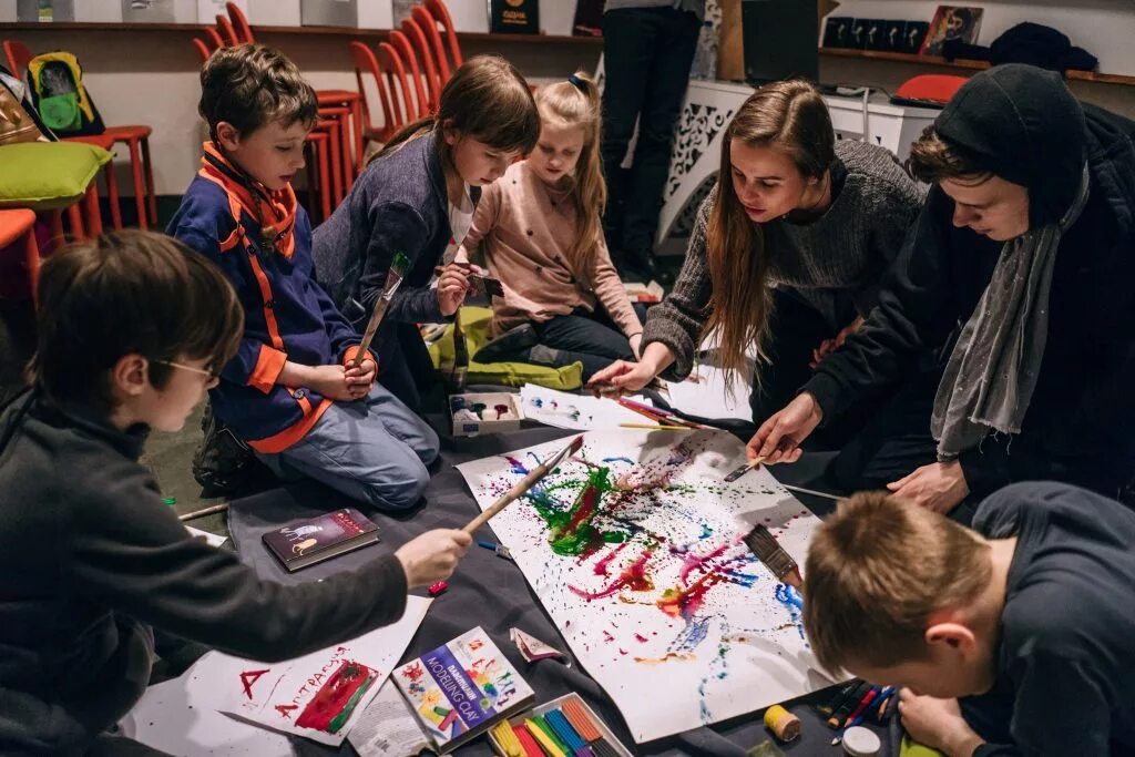 коллективное творчество дошкольников. арт терапия мастер класс. творческая деятельность детей и подростков. проектная деятельность школьников. коллективное искусство.