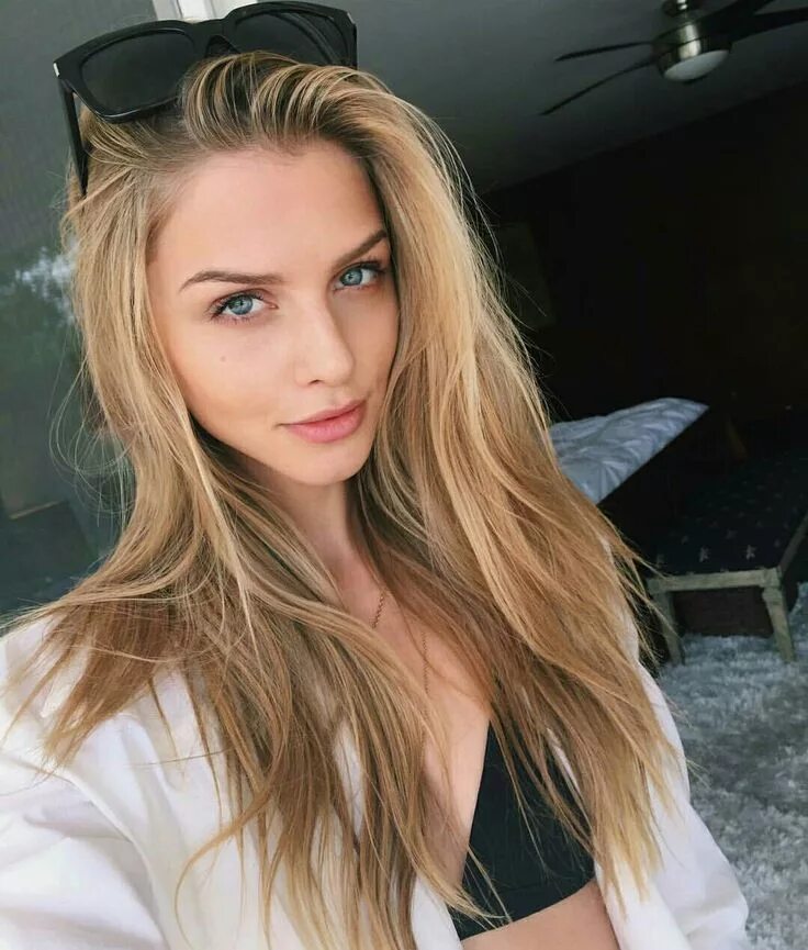 Selfie model
