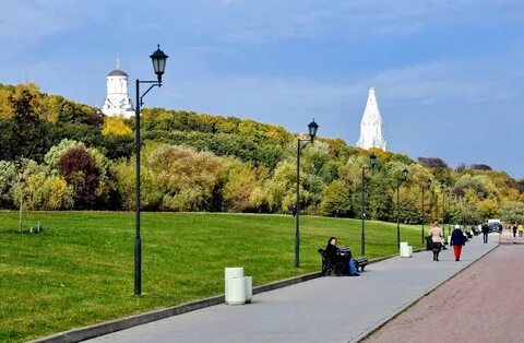Набережная в коломенском парке