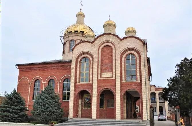 Ногайск. Свято Троицкий храм Приморск. Город Приморск Запорожская область. Троицкая Церковь Приморск. Украина Приморск храм.