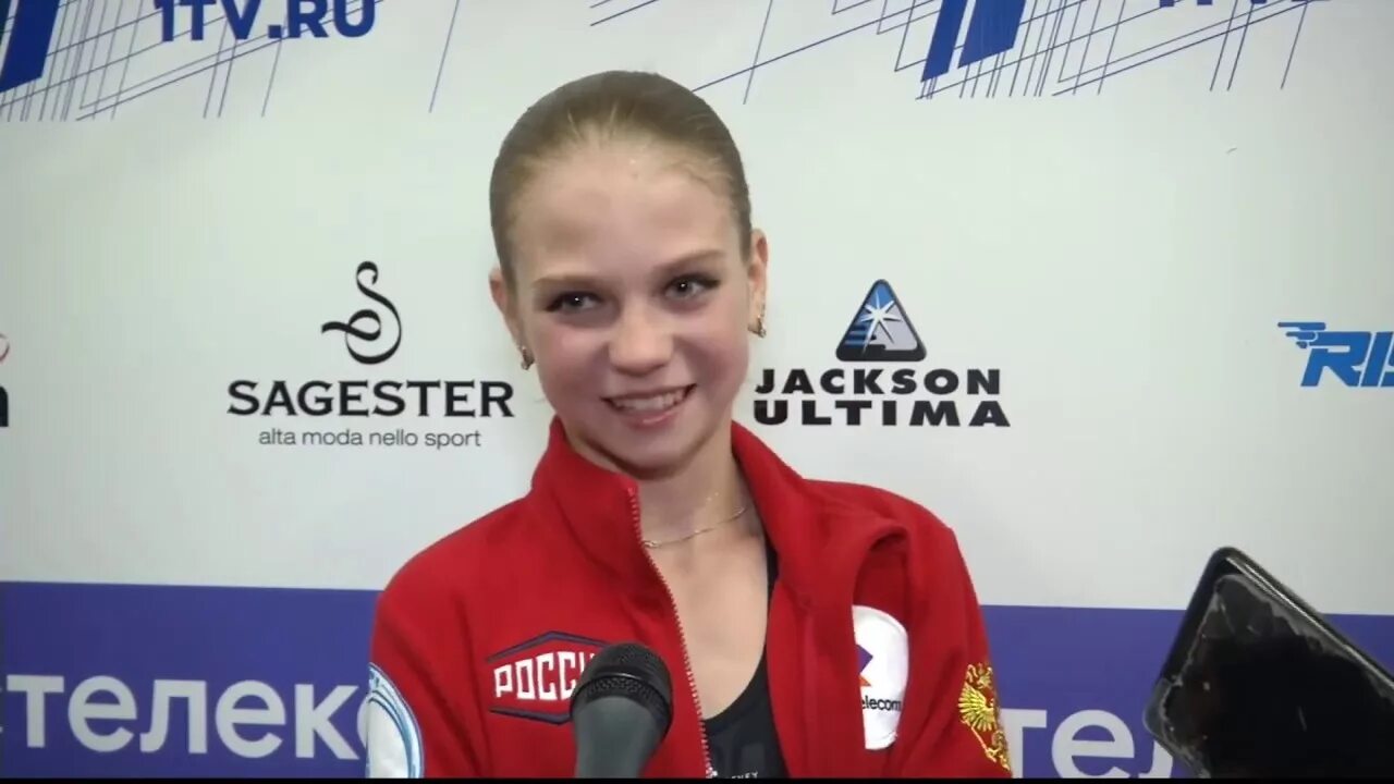 Александра трусова интервью на первом канале. Трусова интервью. Трусова интервью 2022. Трусова интервью первому каналу. Александра трусова цска.