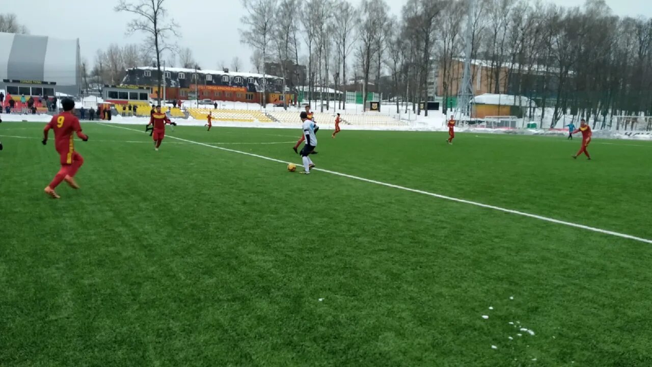 Химик Новомосковск 2005 зимнее первенство. Пост зимняя первенство по футболу.