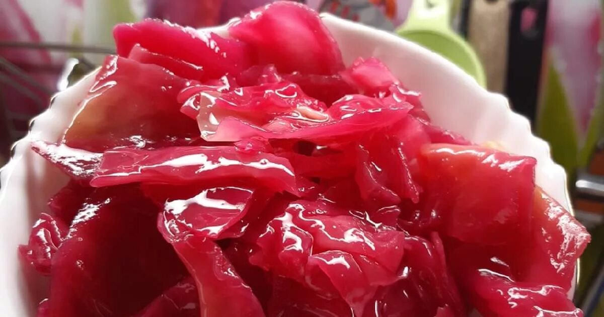 Пелюстка со свеклой рецепт быстрого. Капуста пилюска. пелюска капуста пилюска. капуста пелюстка со свеклой. пелюстка со свеклой.