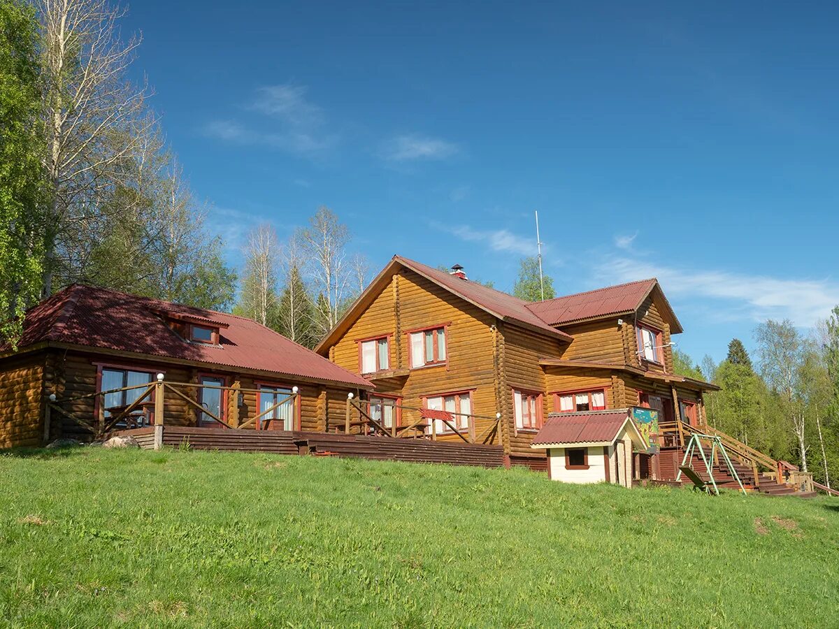 Карелия турбаза озерная. Лахденпохский район, лумиваара. Карелия турбаза озерная. Турбаза лесное озеро карелия. Лесное озеро карелия база отдыха.