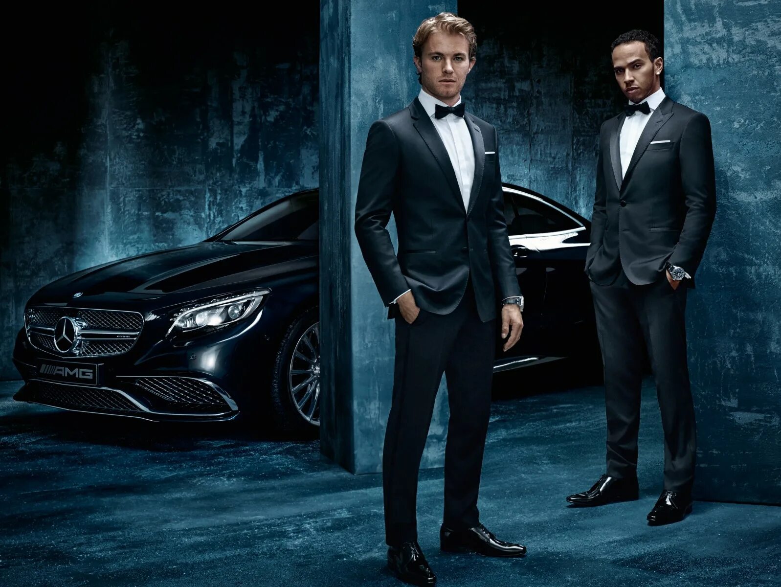 Hugo Boss Mercedes. Мужчина в костюме в машине. Стильный мужской автомобиль. Мужчина на мерседесе. Богатый мужчина 2