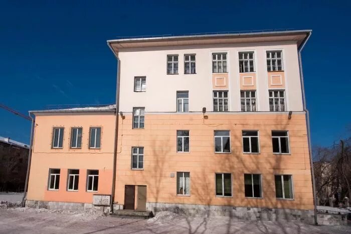 110 гимназия екатеринбург. Лицей 110 им л. Лицей 110 казань. Гришиной. Лицей 110 им л.