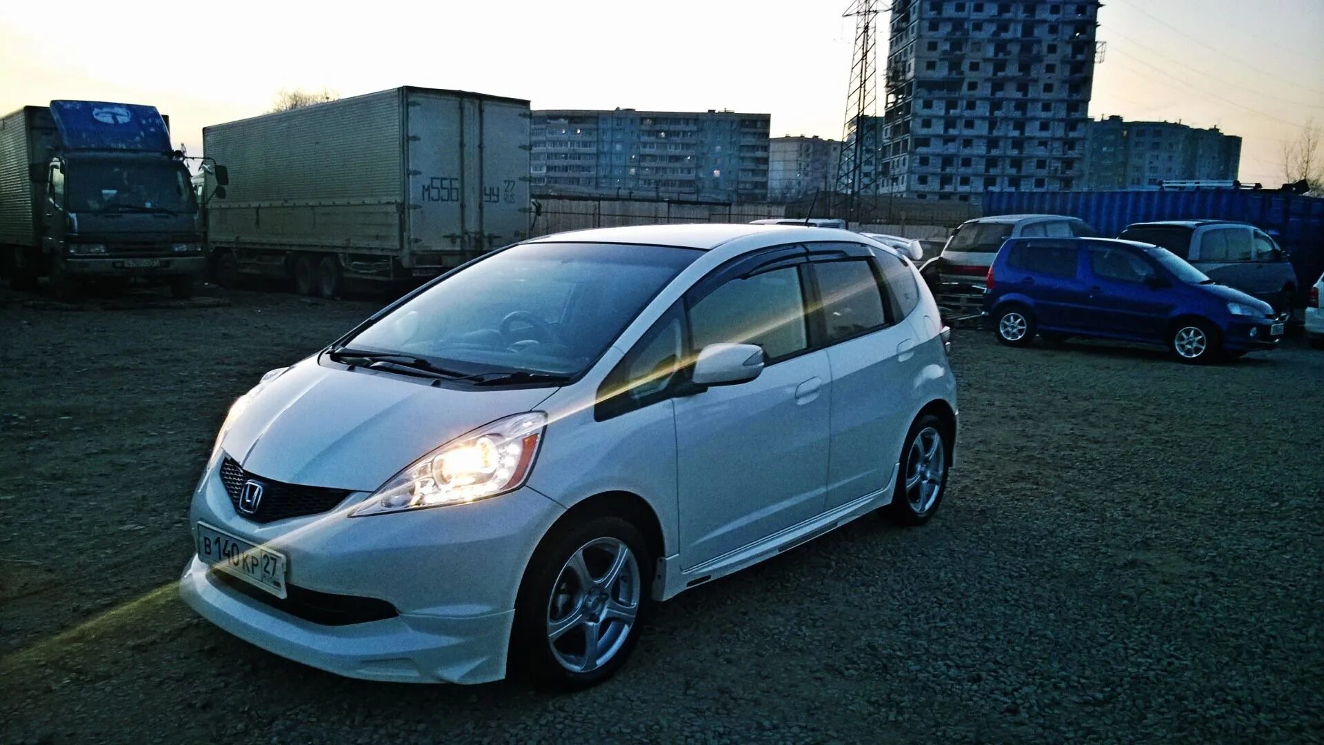 Купить хонда фит в новосибирском. Honda Fit 2. Honda Fit 2010. Honda Fit 3. Хонда фит 2g.