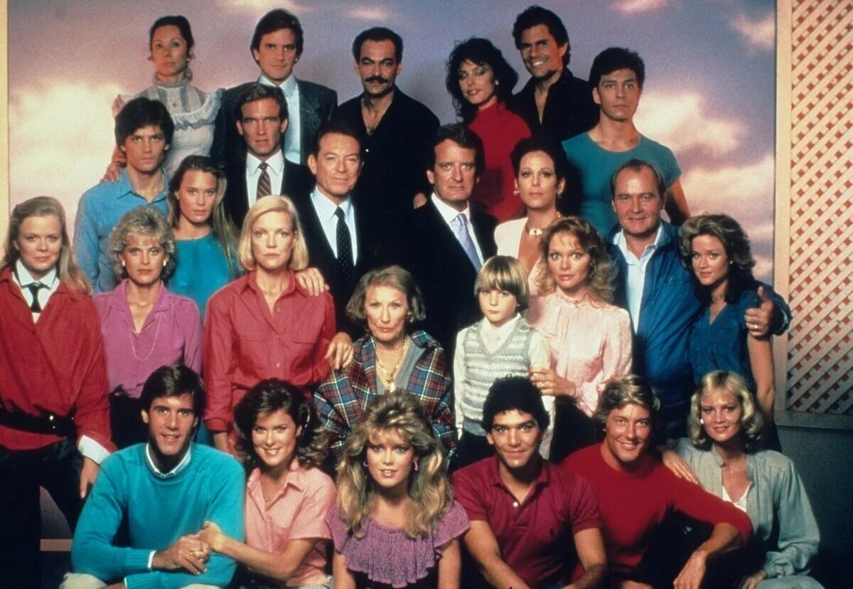 постер из фильма санта барбара. санта-барбара сериал 1984. санта барбара дом кепвеллов. санта барбара конец сериала. санта-барбара сериал 1984–1993.