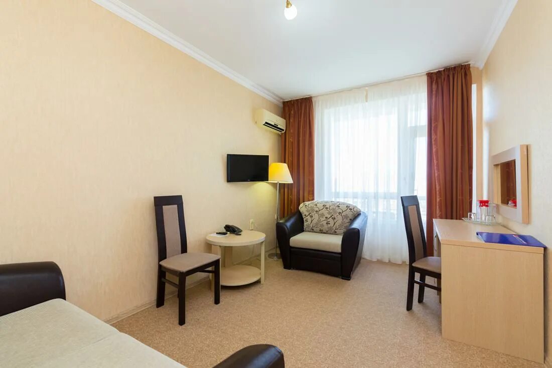 Коралл пансионат адлеркурорт. Пансионат коралл пансионат адлеркурорт. Коралл пансионат адлеркурорт 3*. Дельфин пансионат адлеркурорт. Адлеркурорт, корпус коралл 3*.