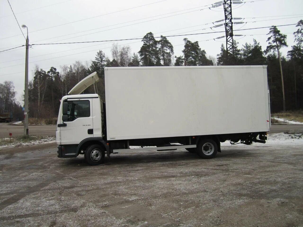 Мерседес атего 1224 l. 5 тонник грузоперевозки. Газель 3,5т. Мерседес атего 1222. 5 тонны.