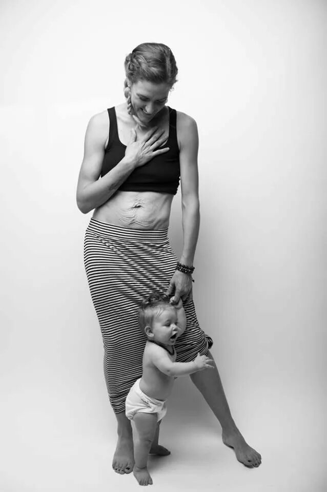 Фотограф джейд билл breastfeeding. Теле мама. Теле мама. Фигура после троих детей. Теле мама.
