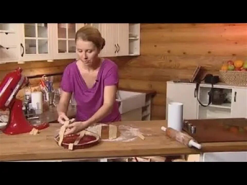 Кулинарное шоу ели у емели. Канал моя кухня таня. Бугайский мужская еда. Ели у емели кухня тв фото ведущего. Мужская еда.