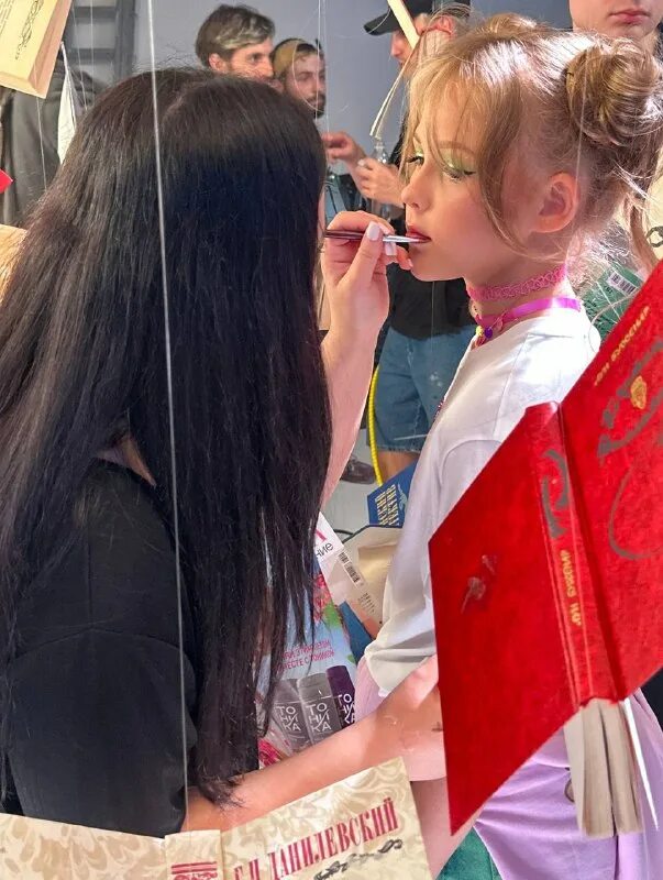 Платье стильняшка на детях. Песни мирославы та самая девчонка. Песни мирославы та самая девчонка. Песни мирославы та самая девчонка. Песни мирославы та самая девчонка.