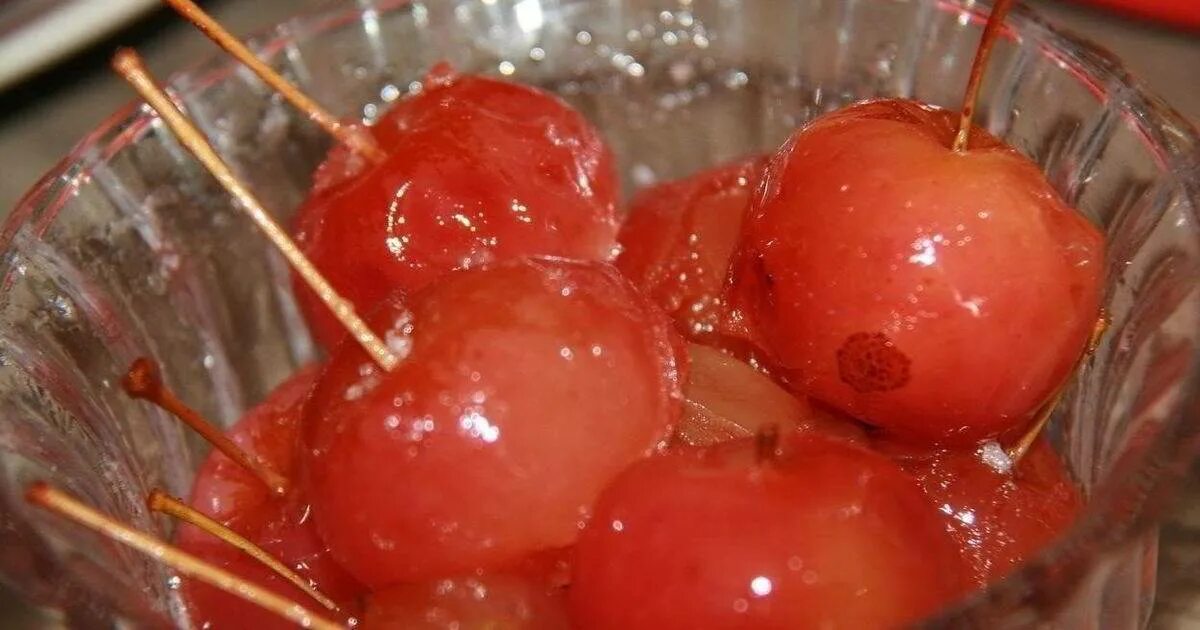 Рецепт варенья из райских яблочек целиком
