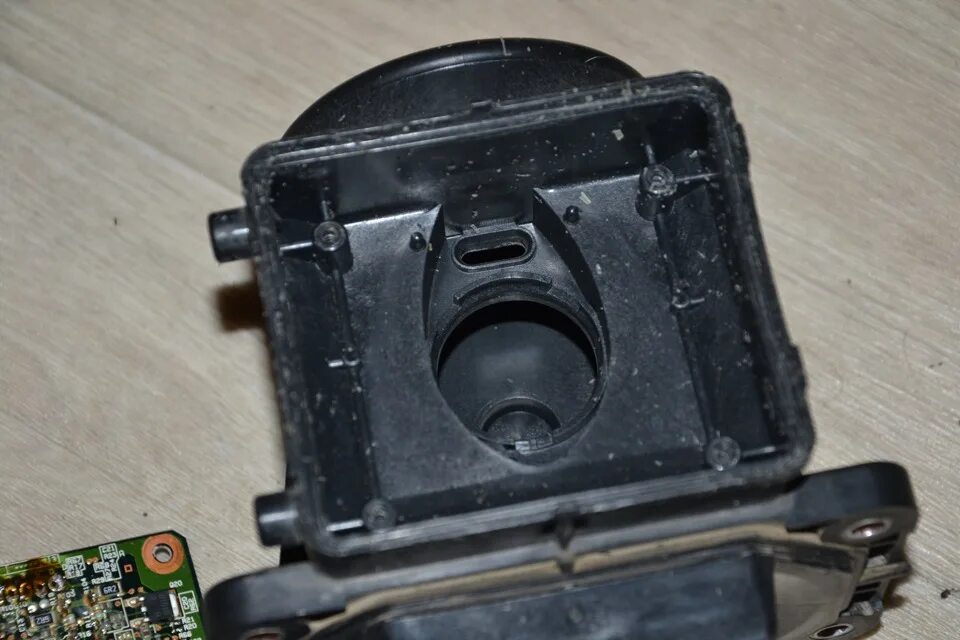Разобрать датчик. Разобрать датчик