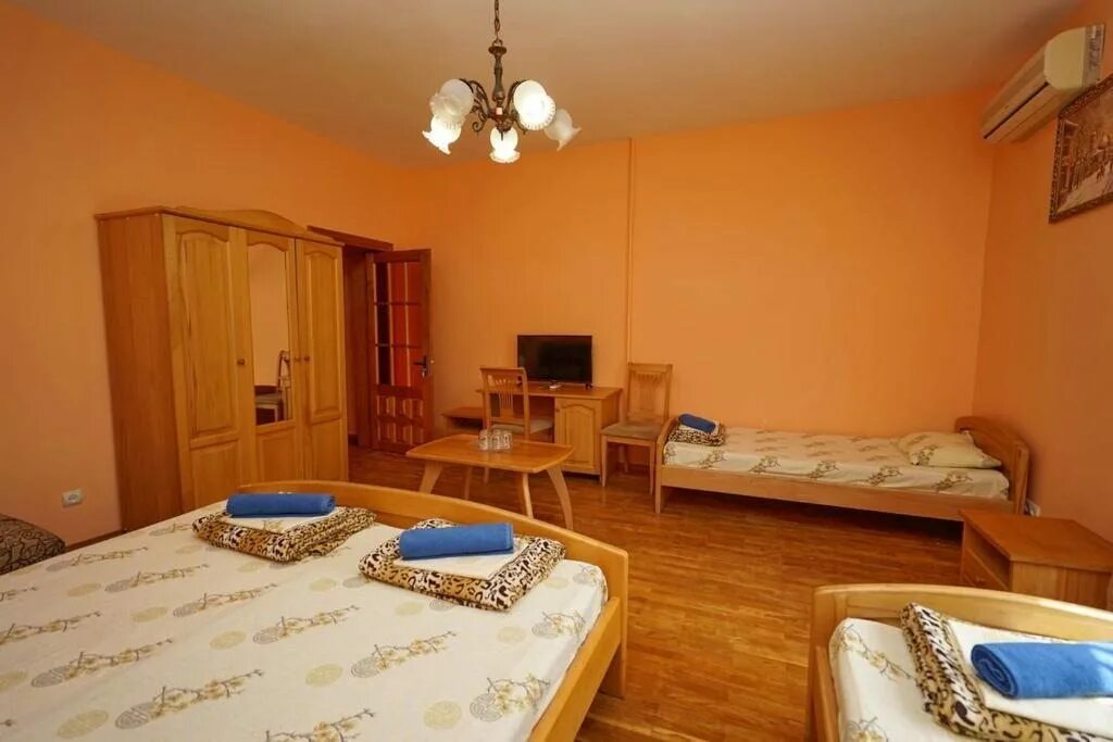 Моретель отель лазаревское. Гостевой дом семья лазаревское. Номера в лазаревском. Одоевского 47 лазаревское гостевой дом. L hotel лазаревское.