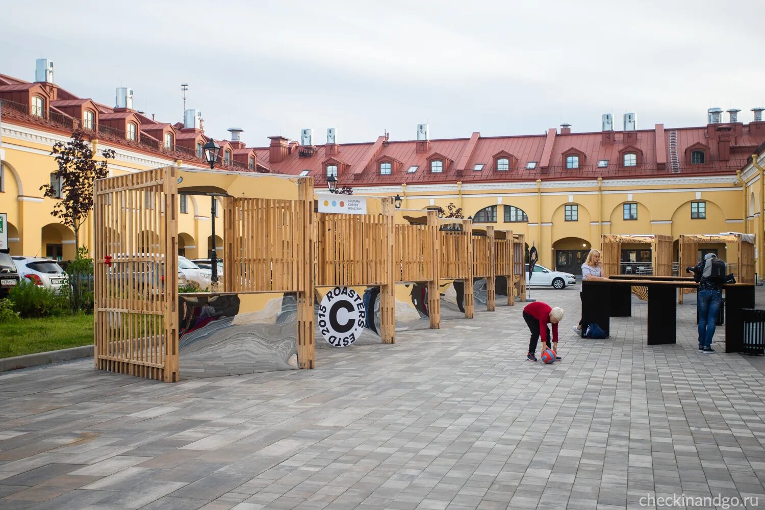 Никольские ряды ярмарка. Никольские ряды санкт-петербург горка. Никольские ряды санкт-петербург зима. Никольские ряды санкт-петербург горка. Никольские ряды ярмарка 2023.