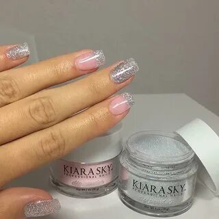 Порошковый маникюр