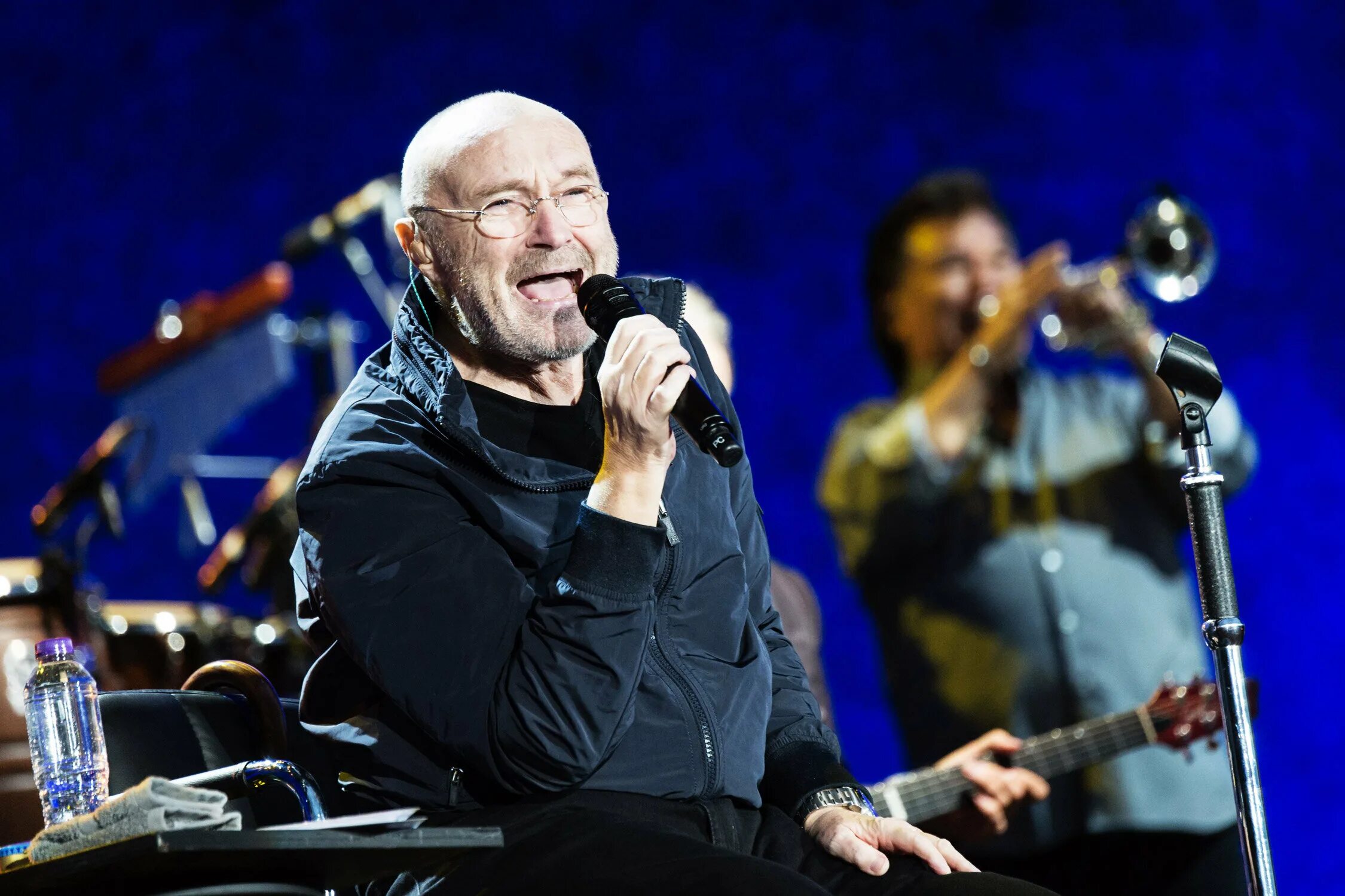 Phil Collins 2021. Фил Коллинз 2021. Фил Коллинз 2020. Фил Коллинз 2022. Будучи гениальным музыкантом