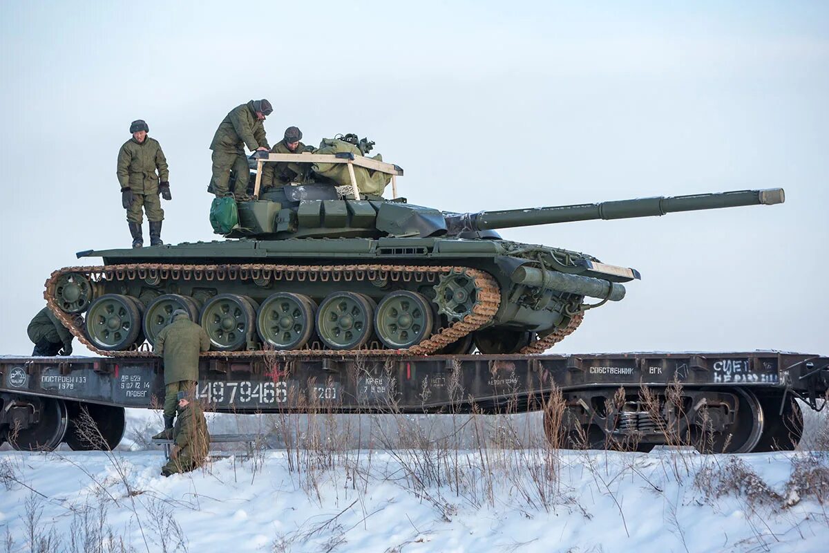 Танк т72б3. Экипаж танка т 72 б3. Танк т-72б. Экипаж т72. Экипаж танк 72