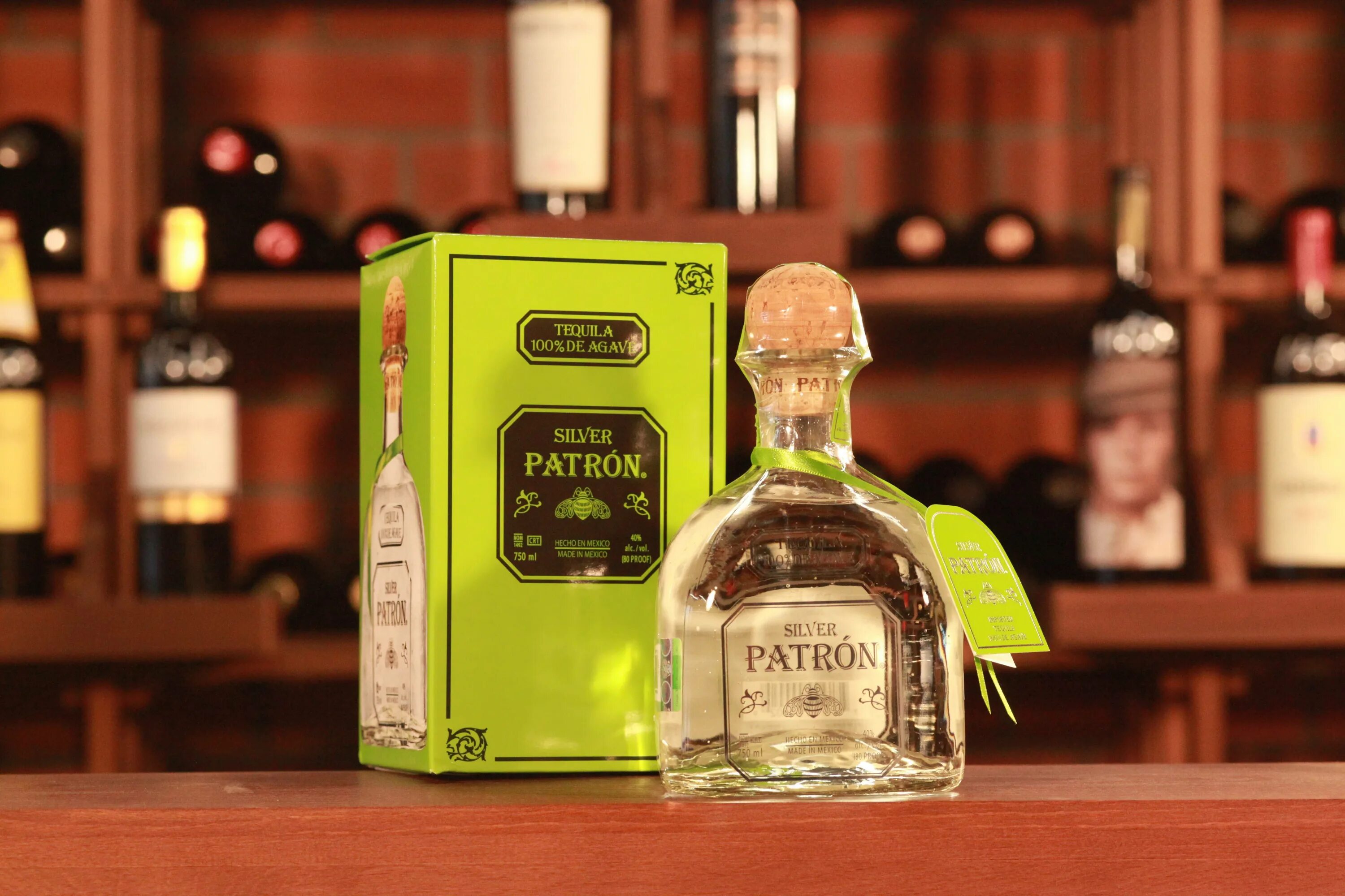 4 текилы. Текила patron Silver. Tequila патрон Сильвер. Текила patron Reposado. Tequila patron Reposado.