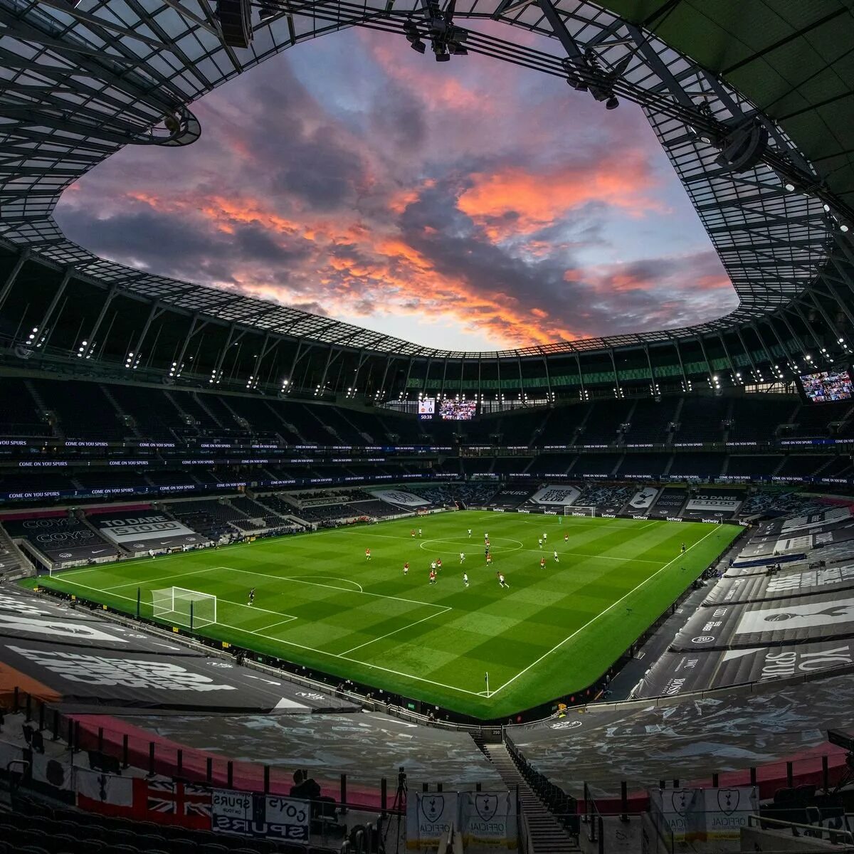 Тоттенхэм Хотспур (стадион). Стадион Тоттенхэм Хотспур Лондон. Tottenham Hotspur Stadium 360. Стадион Дафук Стэдиум.