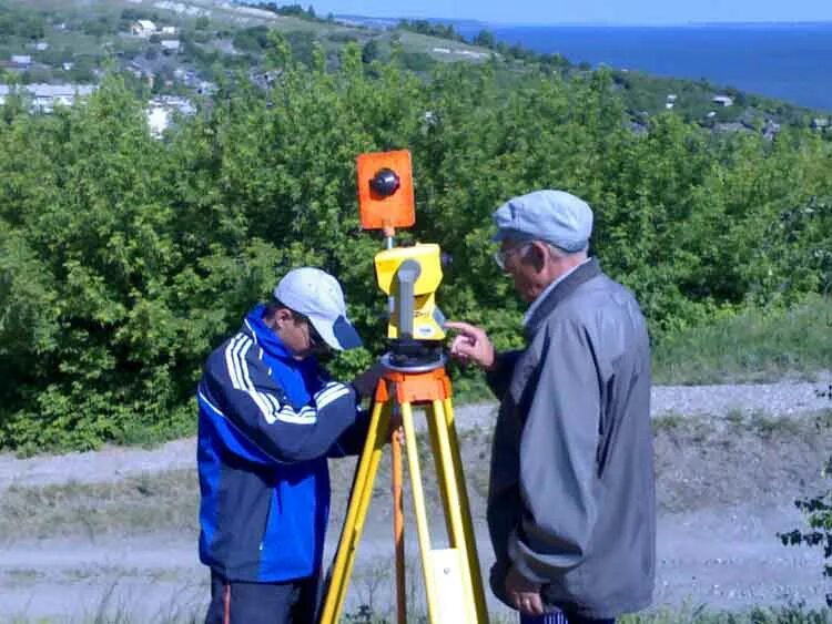 Основатель красноярск- трест инженерно-строительных изысканий. Ульяновск тисиз. Трест инженерных изысканий. Горьковский трест инженерных строительных изысканий. Инженерные изыскания сибири.