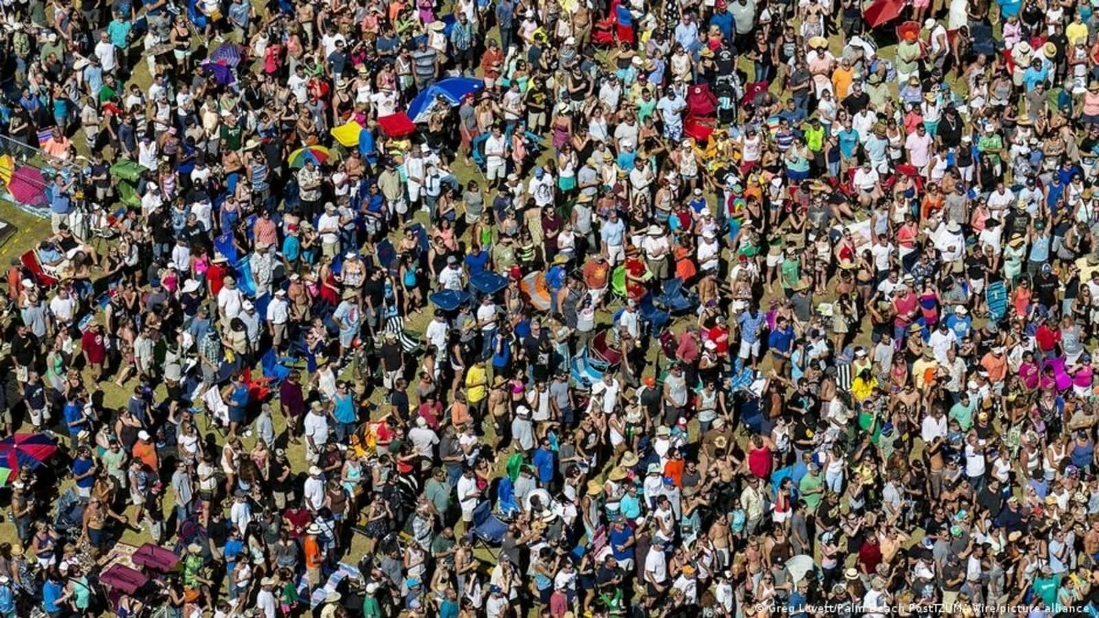 World people population. 7 Млрд человек. Население планеты. 8 Миллиардов человек. Население земли.