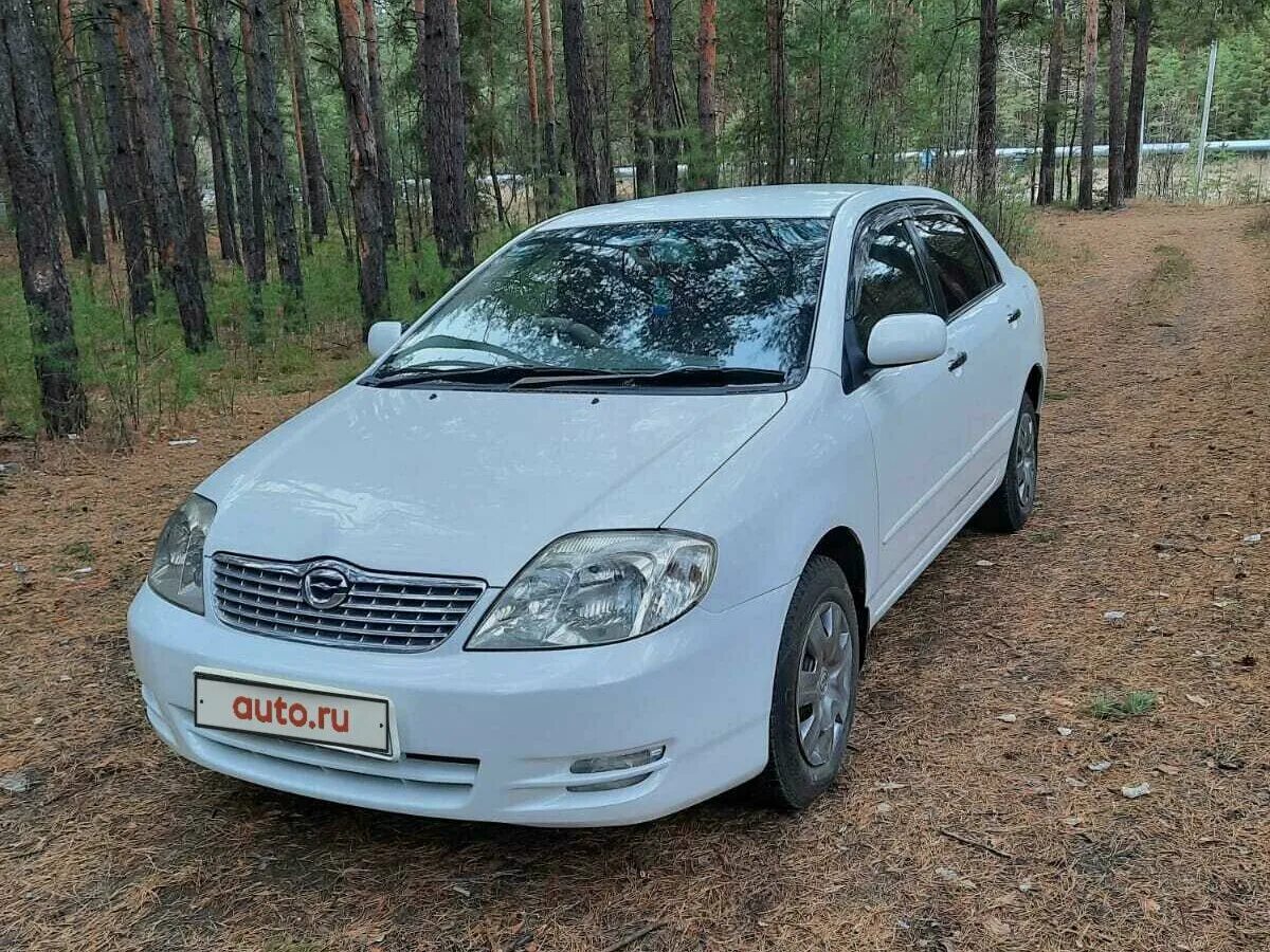 Продажа тойота в барнауле. Toyota Corolla 2003 белая. Тойота Королла седан 2003. Тойота Королла 2003 белая. Тойота Королла 2003 года седан.