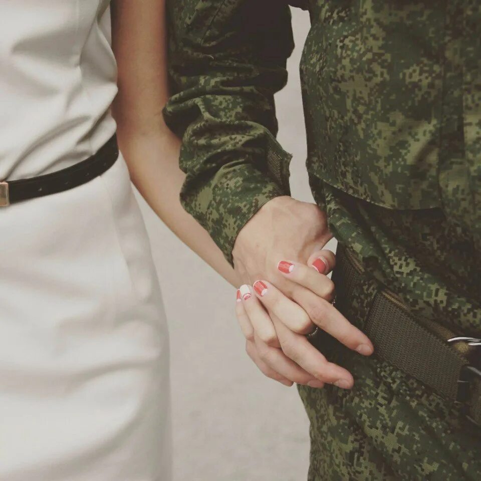 Жена военного. Девушка солдат. Я жена военного. Любимый военный. Про мужа военного