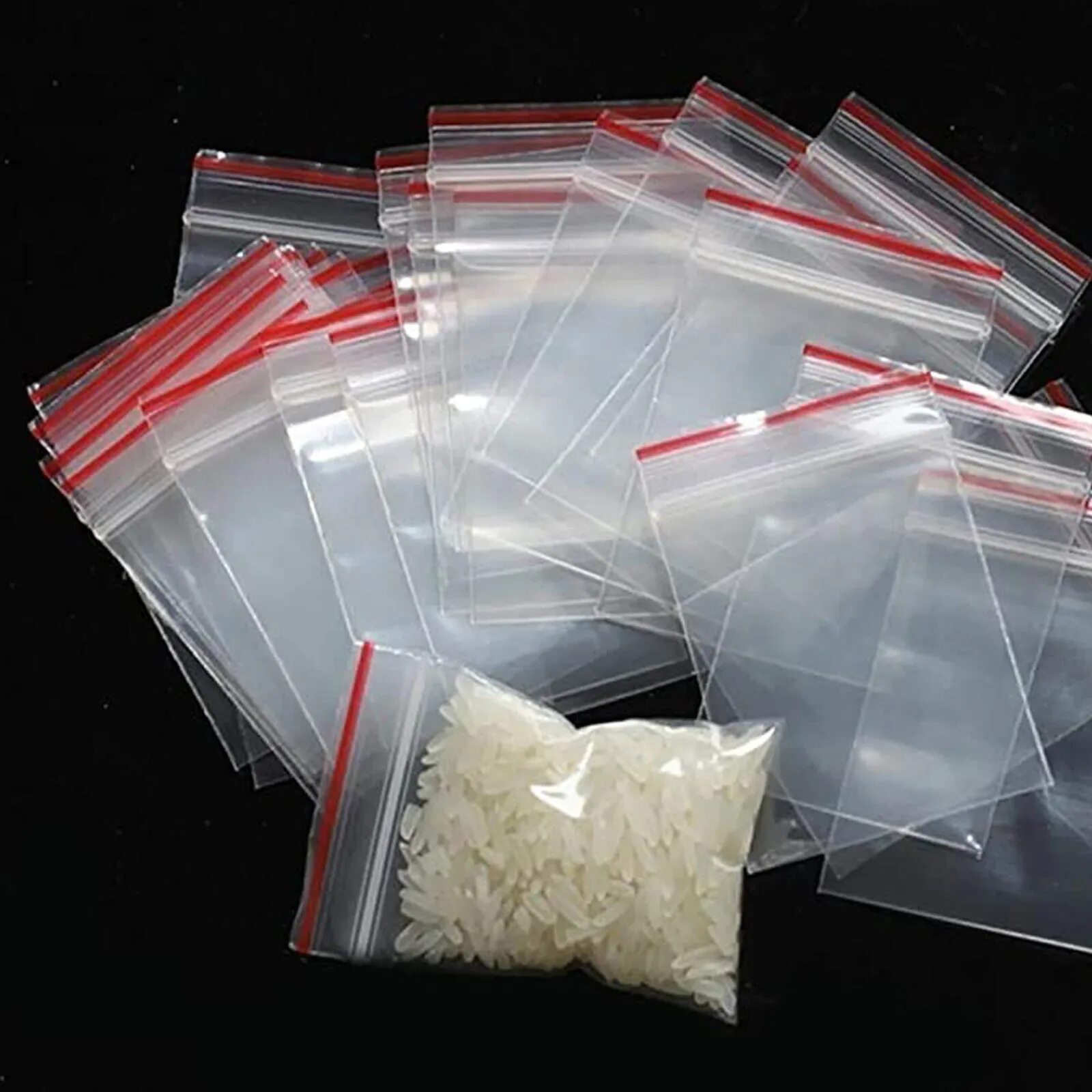 Пакет zip Lock (3,5x3,5). Пакеты zip Lock 2.2*2.8. Пакет zip-Lock, 6*8. 4. Пакеты типа "zip Lock" /грипперы/. Из чего делают прозрачные пакеты