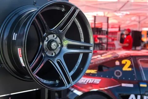 Race wheels