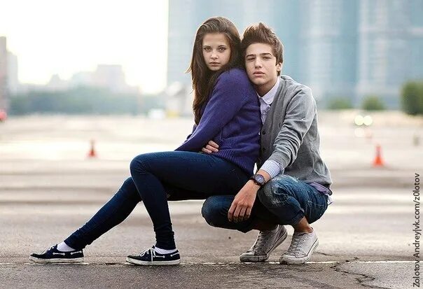 Роме девушку. Лия челнокова и рома жёлудь. Рома желудь с девушкой. Анастасия шмакова и рома желудь. Рома желудь 2010.