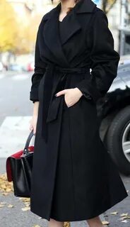 Черное пальто халат с чем носить